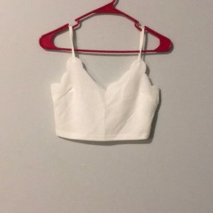Scallop cropped top